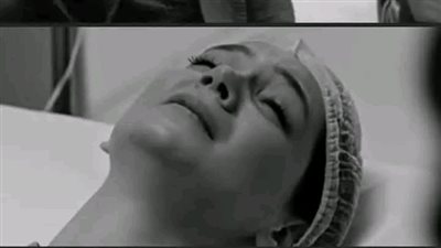 توفت زوجته اثناء الولادة