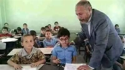 لغز المعلم والتلاميذ